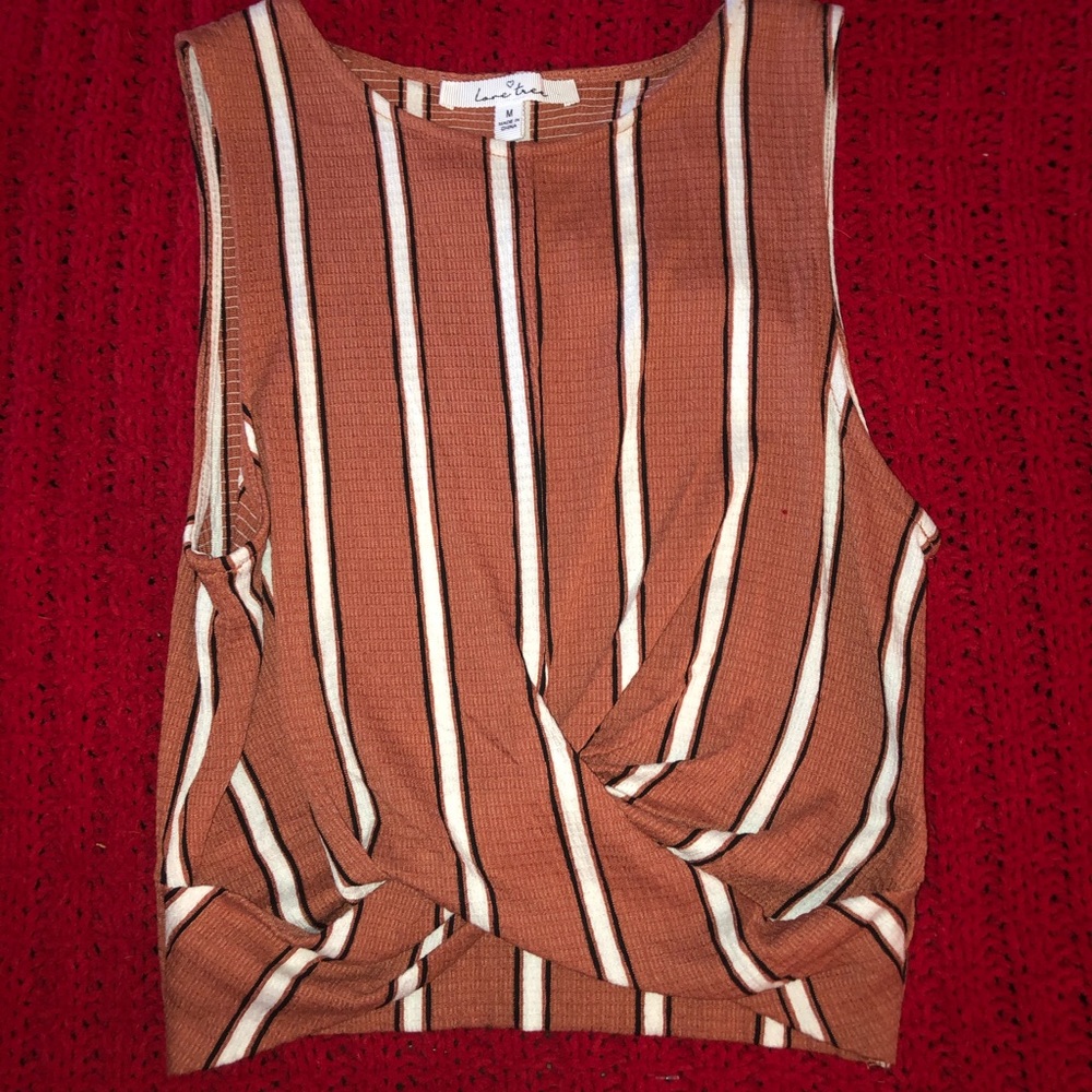 Burnt orange top with black and white strips 🖤